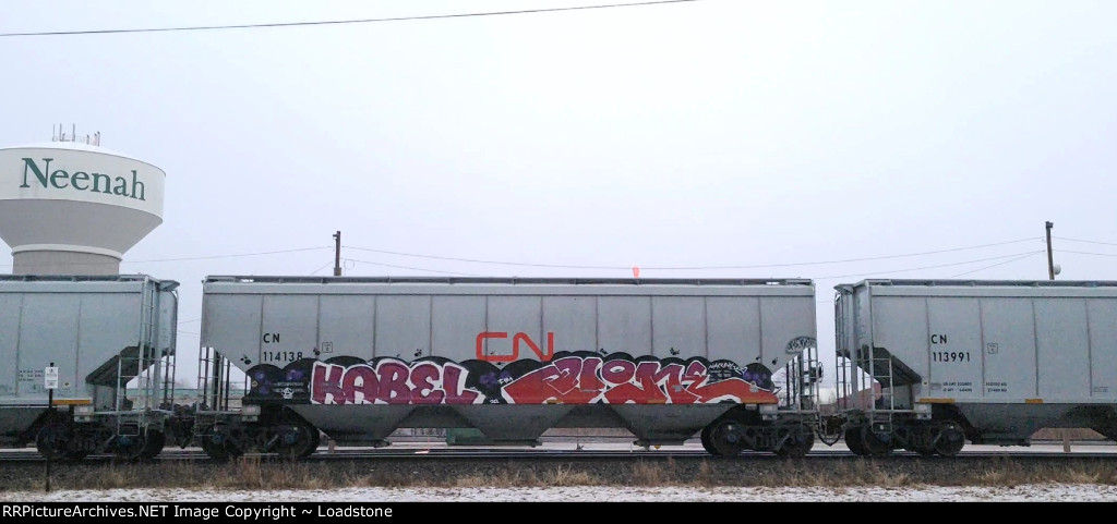 CN 114138